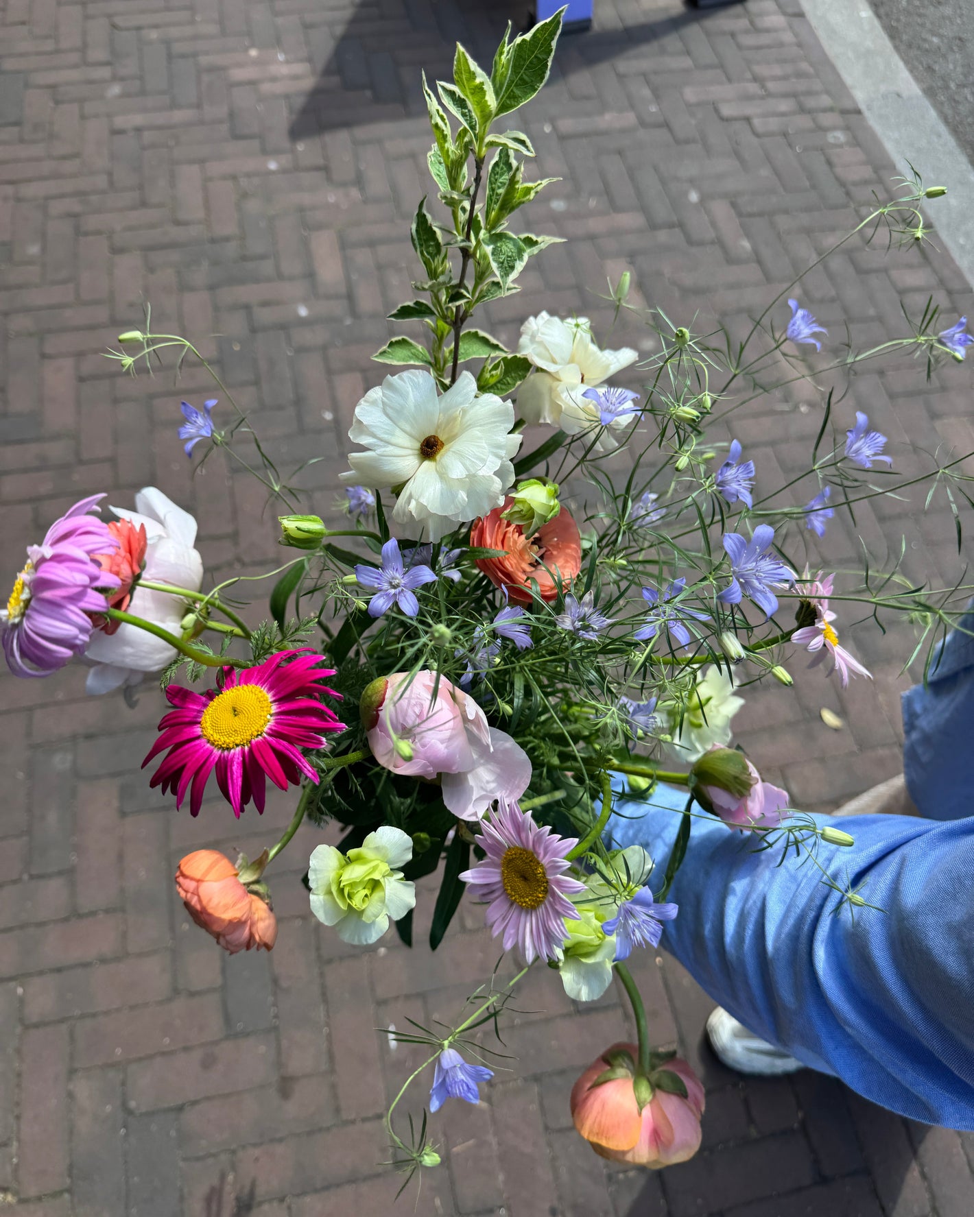 Bloemen boeket samengeteld door fiore Utrecht met biologische bloemen