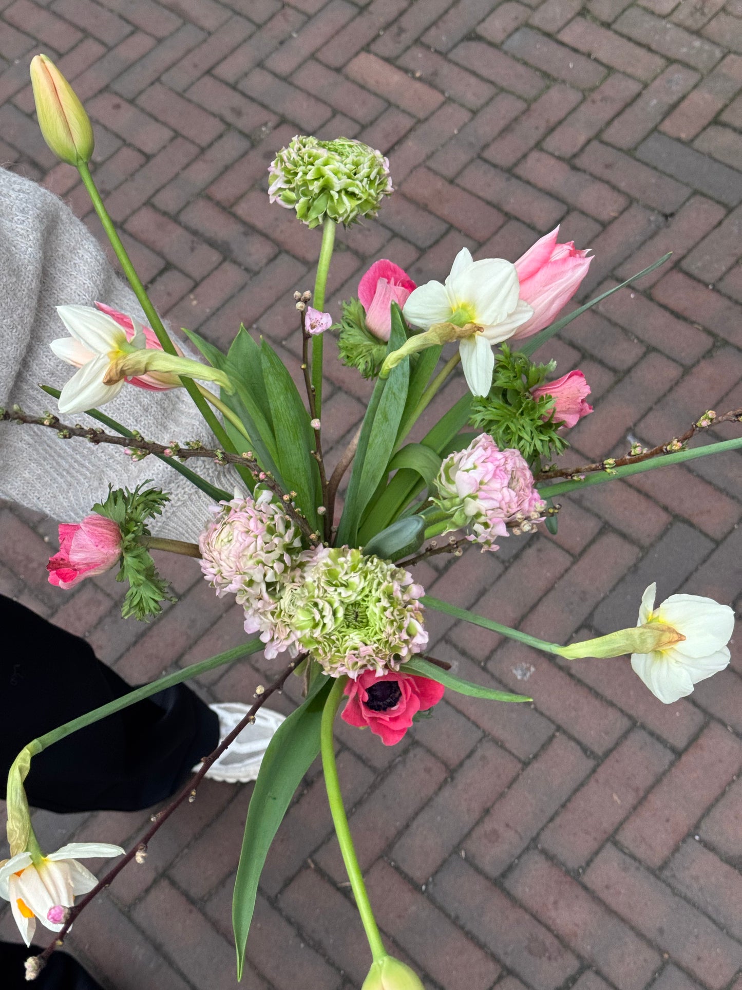 De bloemen zijn natuurvriendelijk. Dat houdt in dat de planten gifvrij, seizoensgebonden en zonder kunstmest gekweekt zijn. utrecht