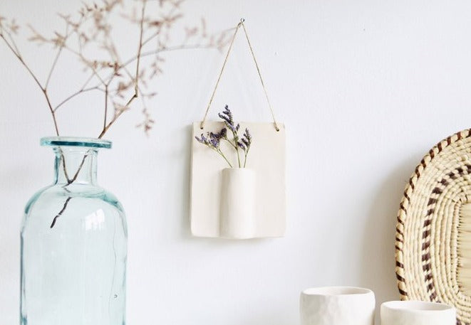 Ceramic Wall Hanger with Dried Flower